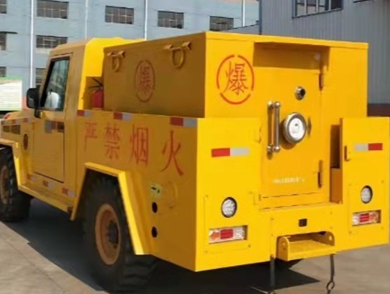 山阳凯龙爆破器材运输车：保障爆破任务的安全运行