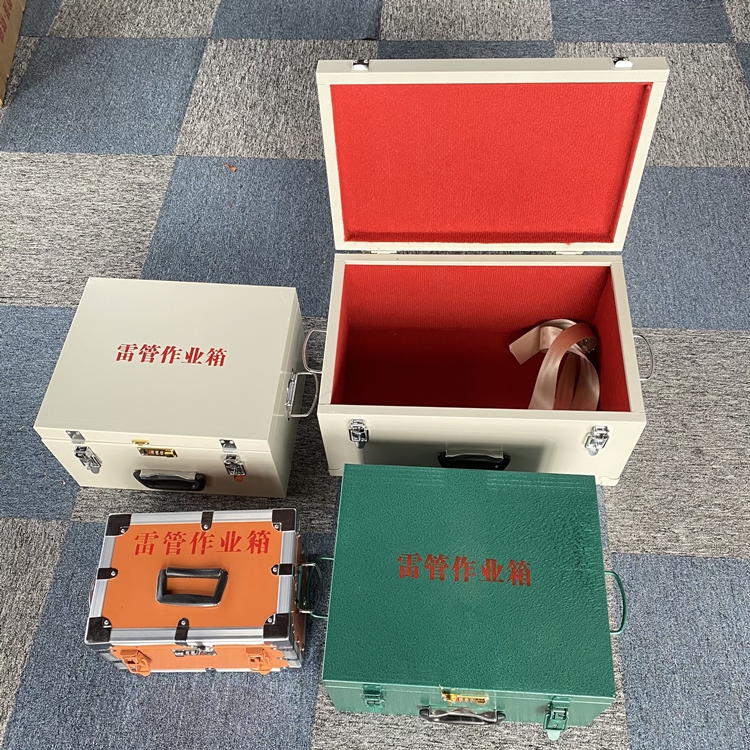 山阳爆破工程作业箱如何选择？玻璃钢与传统材质的全面对比